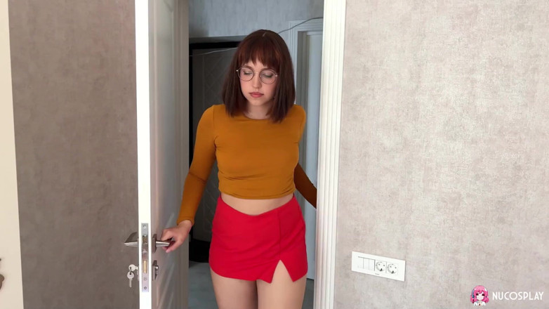 Nu Cosplay: Velma ngentot memek cewek mesum ini