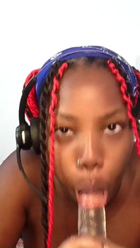 Thot eboni Little Ghetto ini Suka Menghabiskan Malam Di Biliknya Deepthroating Dildo Yang Dia Perlukan Air Mani DalamNya - Mastermeat1