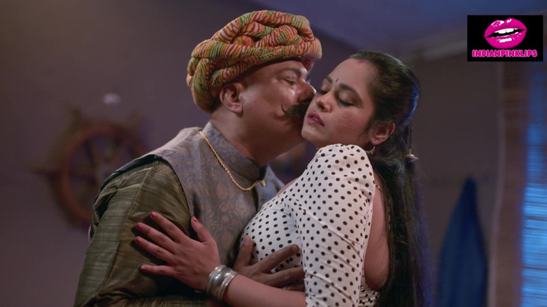 Indianpinklips: Tharki Bahu and Sasur Sex with Bahu