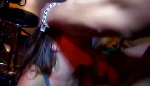 European Classics: Gagici din club într-un sex oral