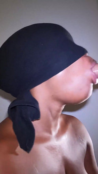 Lutschen und schlucken sie papis ladung nach dem blowjob