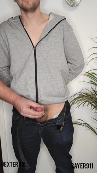 Blanke magere vreemde jongen krijgt zijn eerste spermacontrole van Dexterxxl