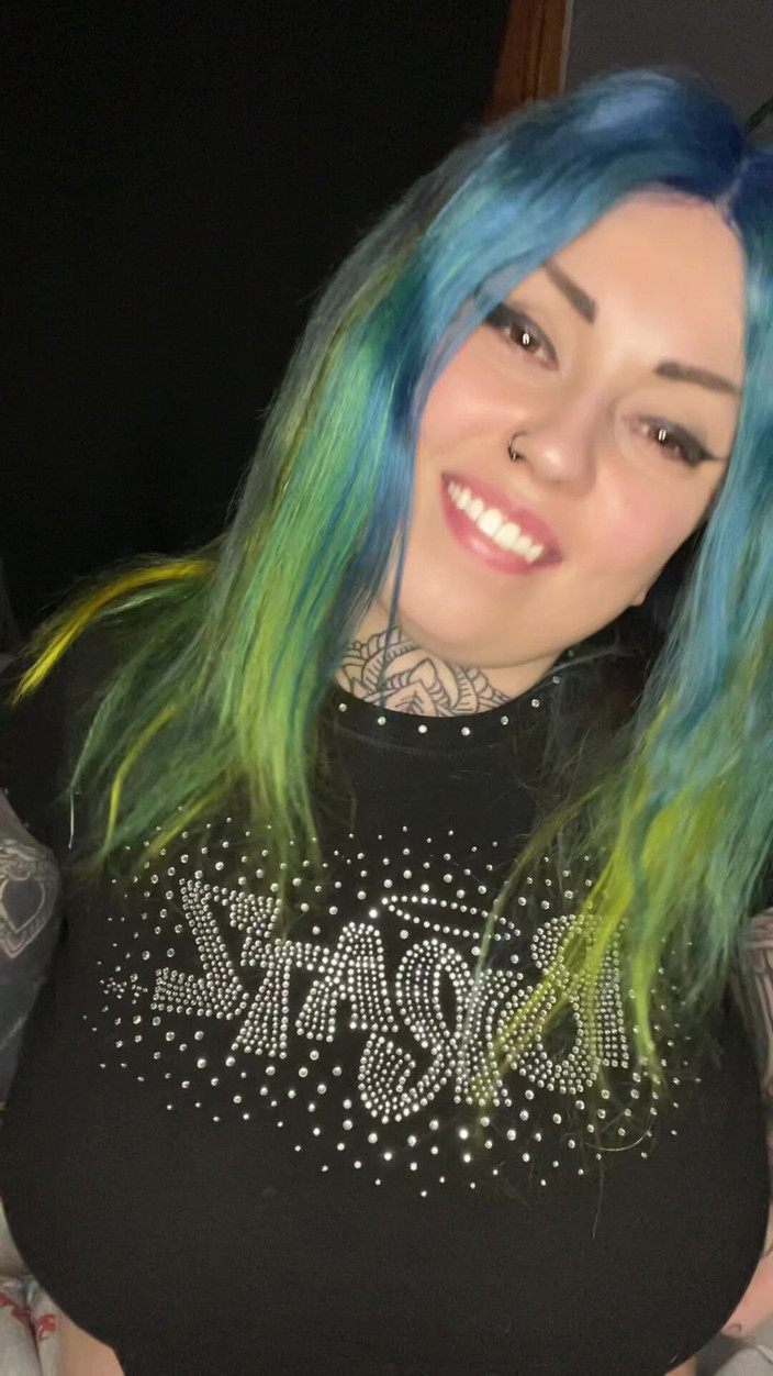 Miss Valentina: Готическая принцесса Ахегао с большими сисечками