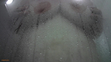 LaLaDelilah: Wet BBW shower