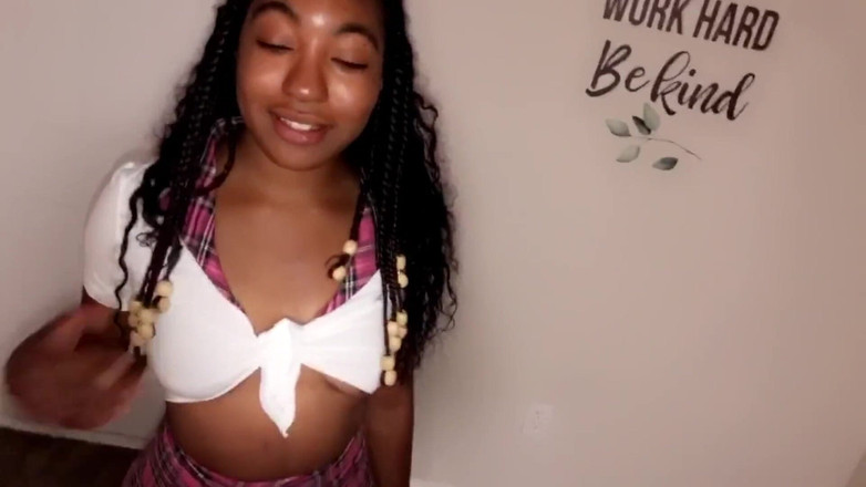 Fijii pornbox: Une grosse noire vs tous mes trous