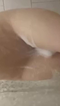 샤워하는 밀프