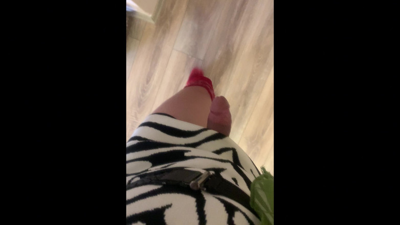 cd_aysemmm: Caminé en público sin bragas