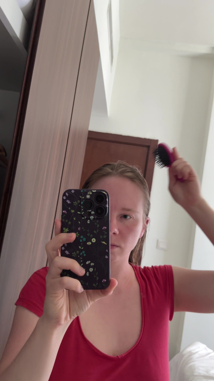 SweetLucy96: Pretty Blonde with Big Boobs