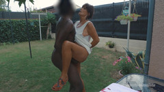 fotografo-masajista: Một bà già liếm đít tôi, người kia bú cu của...