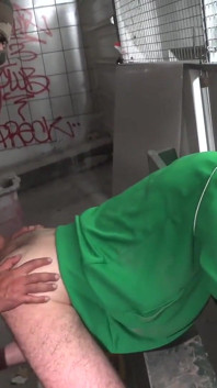 Ty ślinisz się, ja spust