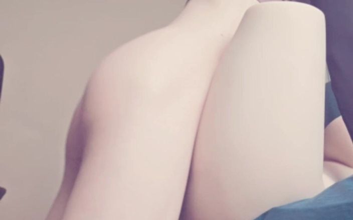 Mistress Mel: Ngentot boneka dan muncrat padamu