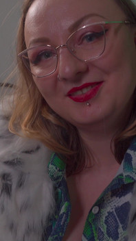 Bitchy Stepmom in White Fur Coat Spits in Your Tea & Gives You a Messy Humiliating Blowjob POV