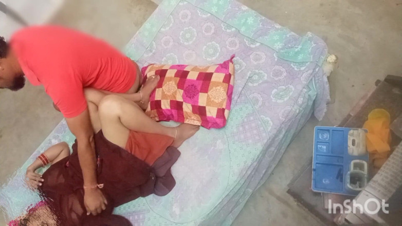 Bed: Uttar Pradesh's Sexy Bhabhi Fucked at Home