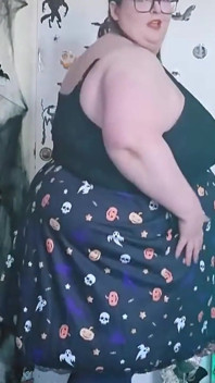 Ssbbw Halloween mode trek Bloom