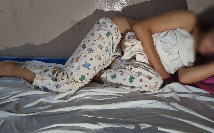 Romiii176: Indická macecha navštívil nevlastní syn v noci