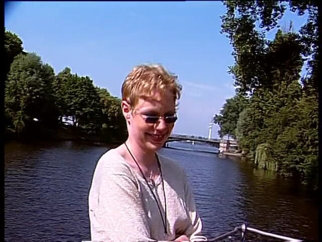 Lucky Cooch: German blonde talking