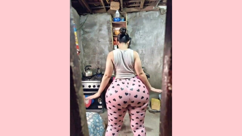 Xprohibidox1: ピンクレギンスのお尻