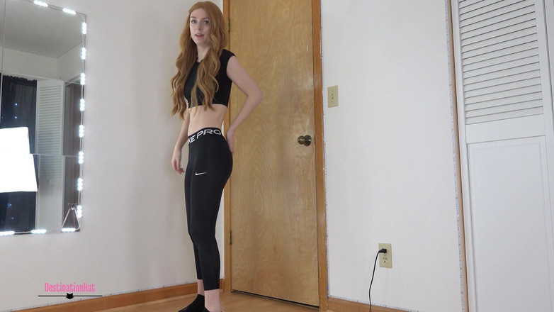 Destination Kat: Leggings strappati