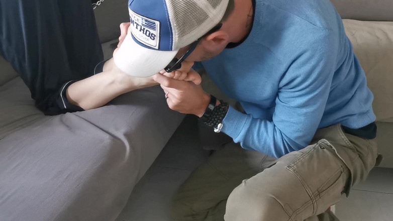 Yvonne: Soția infidelă