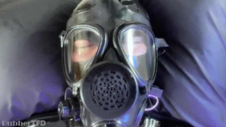 RubberTFD: Experimentele rubberjongen (deel II)