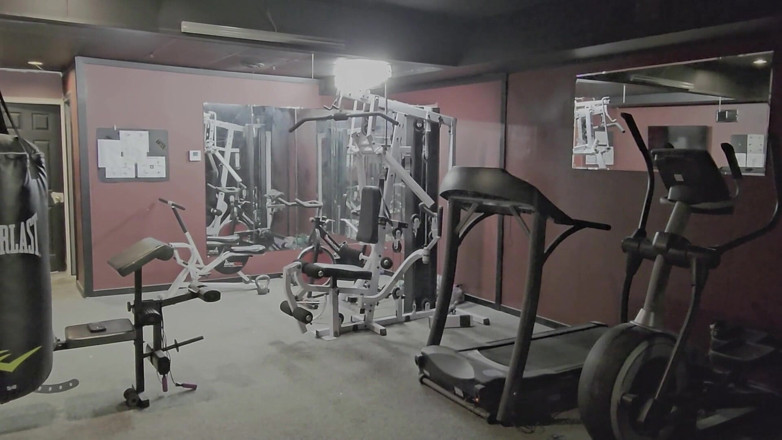 Dem heavy hittas: Petite Professor Gets Unforgettable Training Session