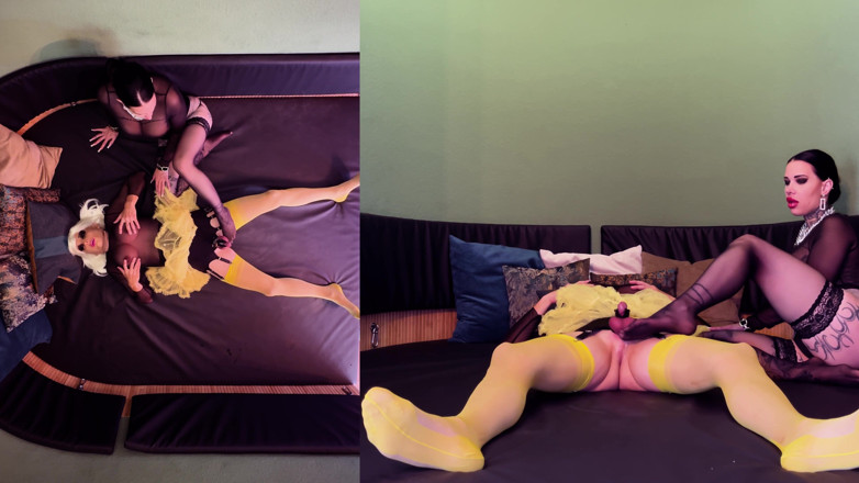 MissAlessaMilano: Nylon voeten voelen en facesitting