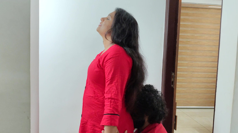 Vaigavarun45: Pasangan India asal mallu lagi asik ngasih seks di kamar...