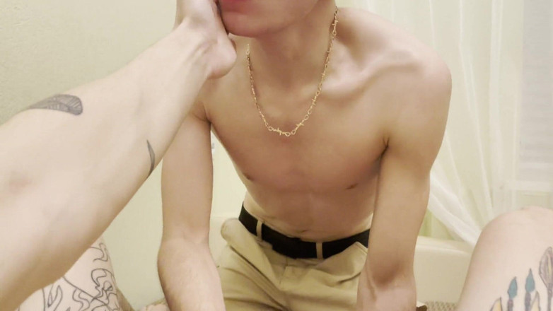 Max Gen: Amateure Menghisap