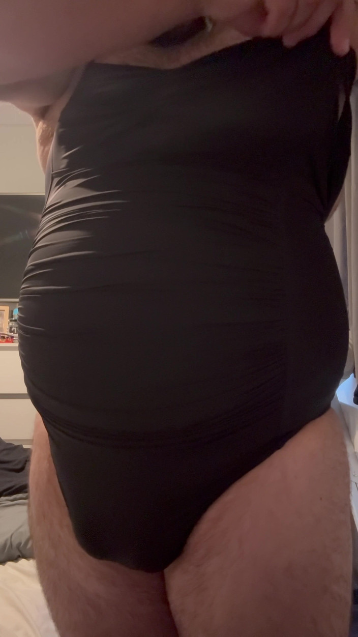 Shaun Cbt: अंडरकवर बंधन और निप्पल क्लैंप के साथ कपड़े क्रॉसड्रेस के नीचे