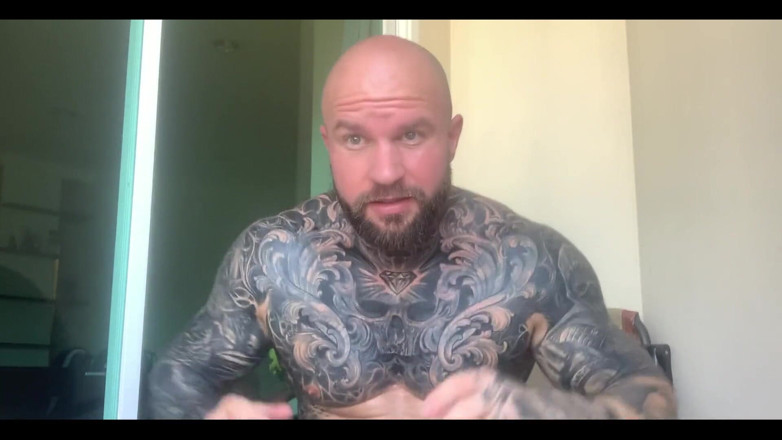 Jasons feet: パパはこの40日間でついにすべてのタトゥーを入れ終えました