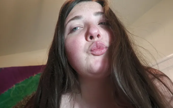 Ashley Lynn: Teen BBW Striptease JOI with Countdown