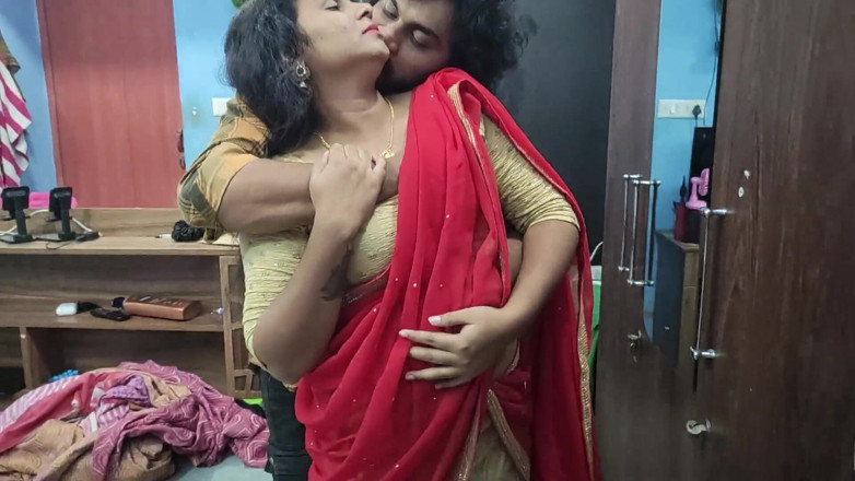 Vaigavarun45: Mallu Girl Hot Red Half Saree Romance and Sex with...