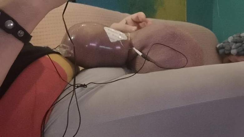Monster_Meat_: Elektro oyuncaklar beni boşalttı