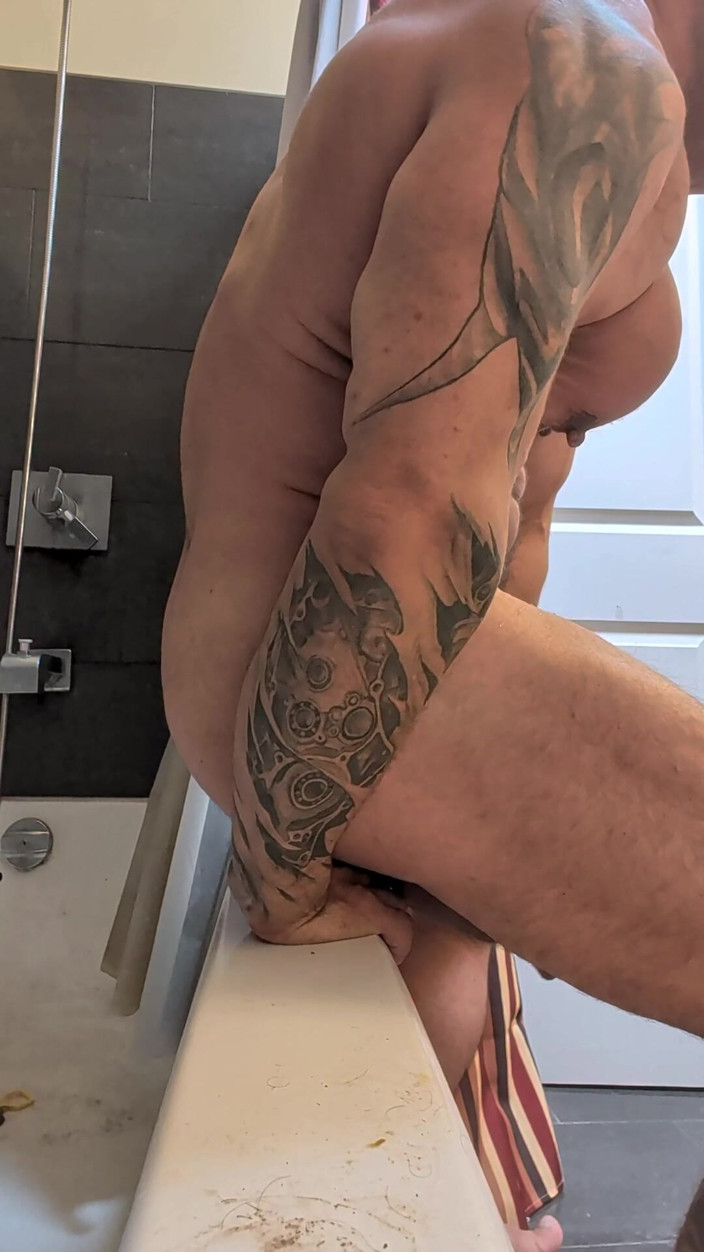 Bruiser Bearwood: Работаю в моем плагом