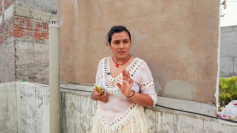 Hotty_ragini: Big Sestar a manqué son mari pour qu’elle veut sa...