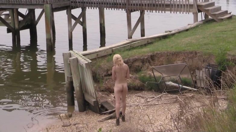 Real Amateur Sluts: 19yr old Asian teen fucked outside in park part 1