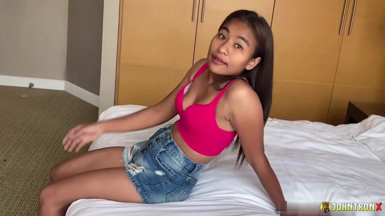 John Tron X: Johntronx - nena delgada y exótica follada en muchas posiciones diferentes