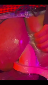 A Total Butt Show