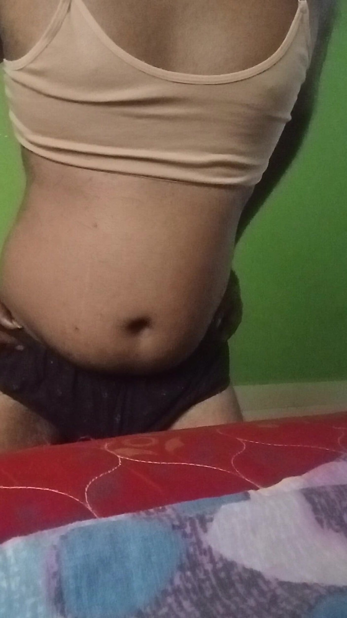 Malvika Mal: Video miang pantat panas solo, menggoda, menggoda