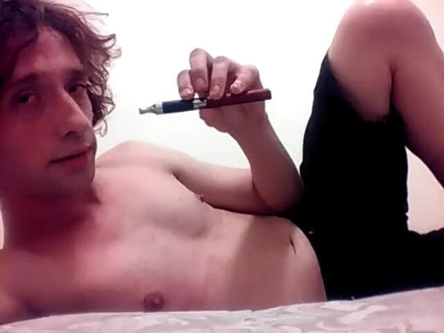 LilTaste: Vaping Topless Transgirl with Message to Unsure/questioning Lgbtqia+ People