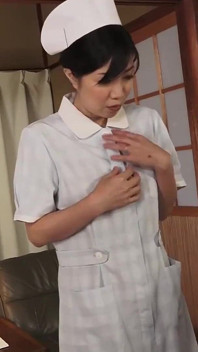 Zmysłowy teatr dramatyczny: nieprzyzwoite incydent z piękną proprietress w Hot Springs Inn 4