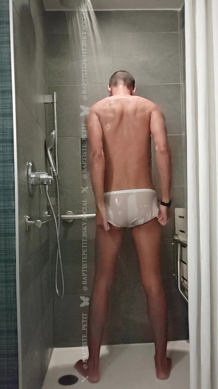 baptiste_petit: Transparent Swilsuit