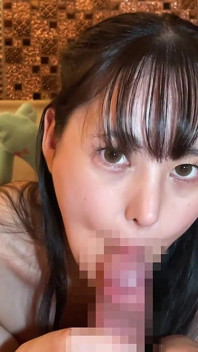 È in quell'età in cui vuole fare sesso non protetto! cuore di una ragazza curiosa