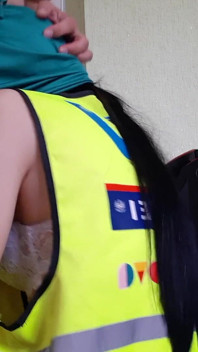 Îmi ling pizda șefului milf pentru o promovare
