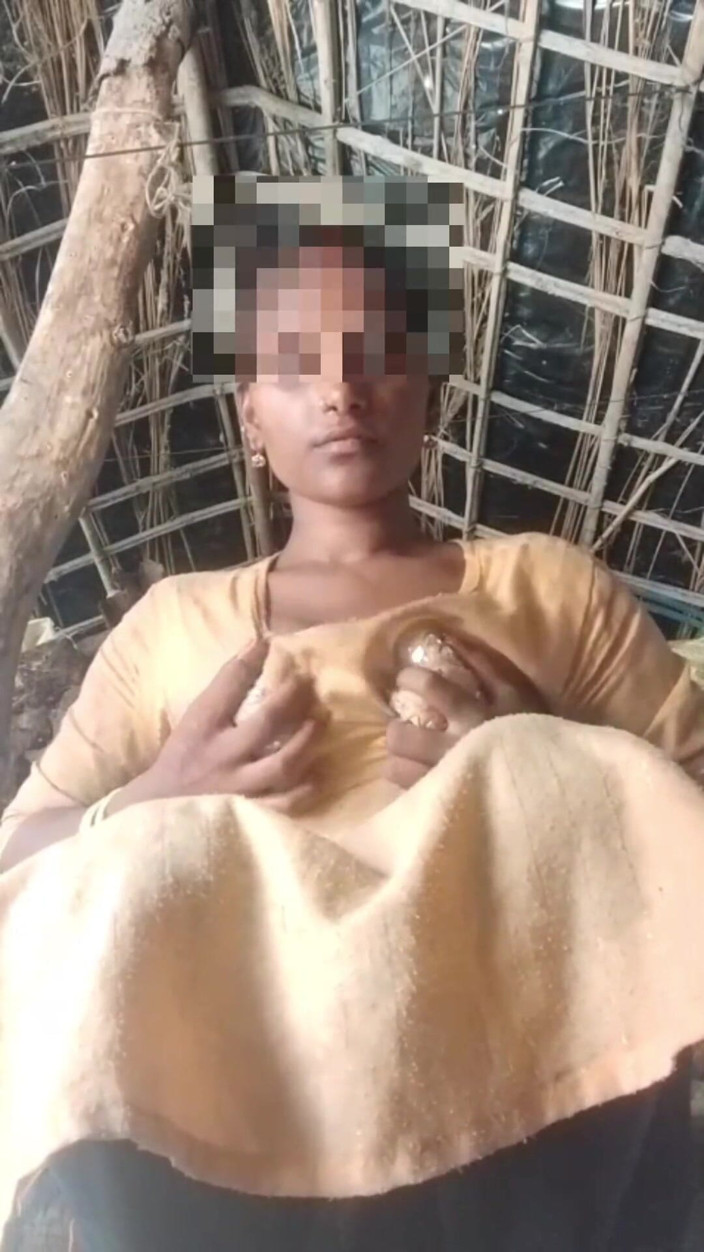 RJ NISHA: Puting besar dan pepek awek desi kolej dijolok