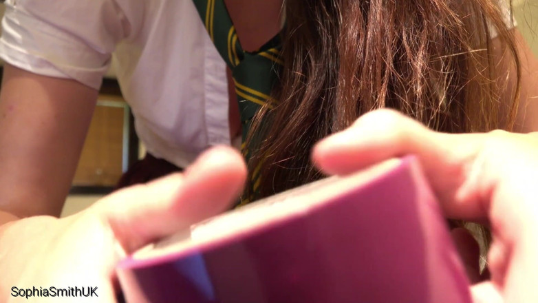 SophiaSmithUK: Stygg college flicka hämnd