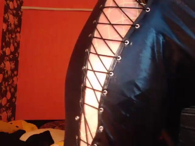 Putarankahotmilf: Change slutty cloths and squirt like fountain at final