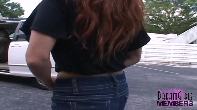 Dream Girls: Si cewek hot tampa dengan toket besar robyn foxx