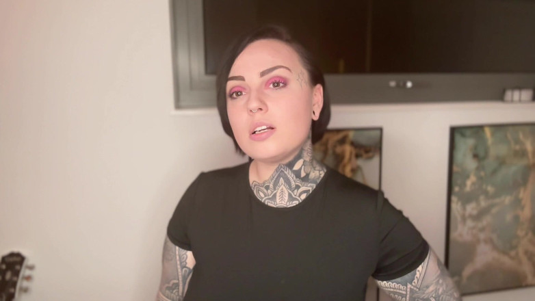 Miss Valentina: Куколд и бойфренд в реальной жизни