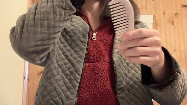 sweethanajapanese: Meando en video, coño meando agua en el baño